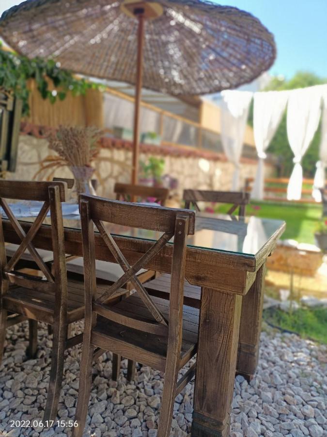 Frühstückspension Bizim Ev Alacati *
