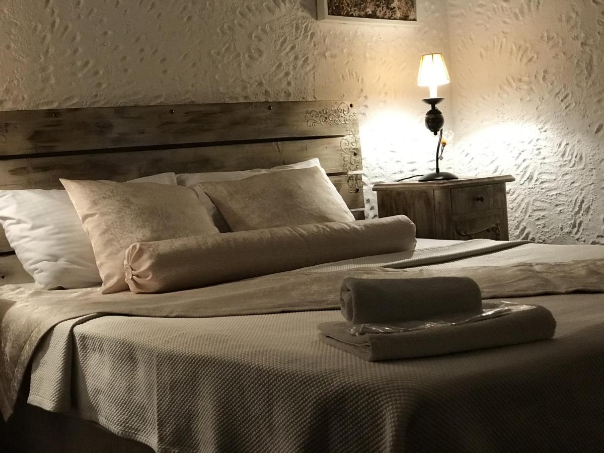 Bizim Ev Alacati Bed & Breakfast Izmir